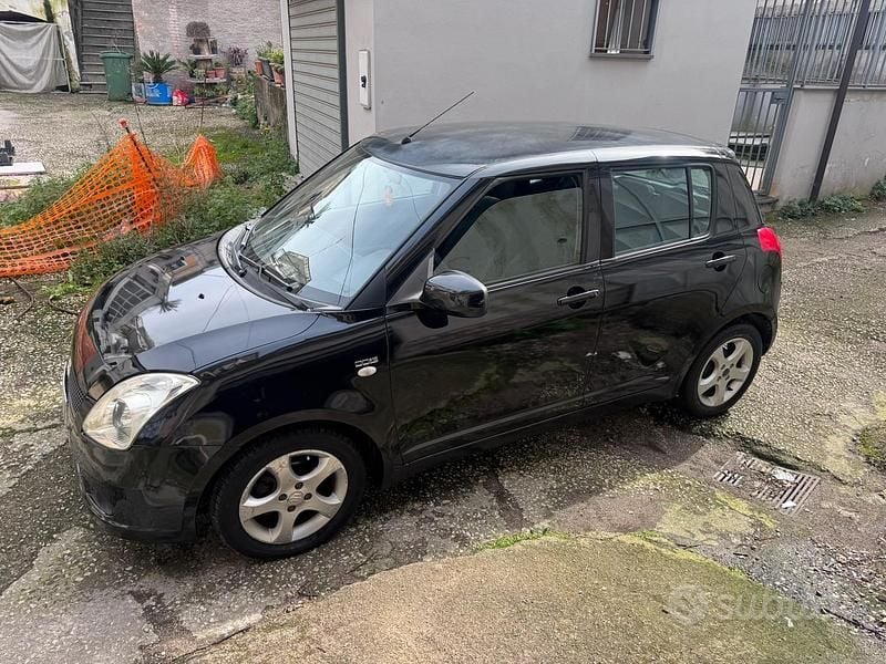 Usata Suzuki Swift 2005 Nero Utilitaria