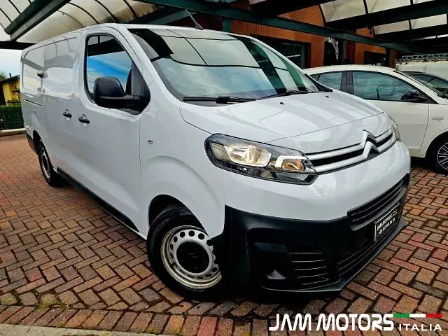 Usata Citroën Jumpy 144 CV (105 kW) 2023 Bianco pastello Monovolume
