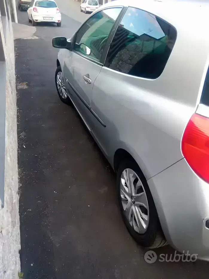 Usata Renault Clio 2007 Grigio Utilitaria