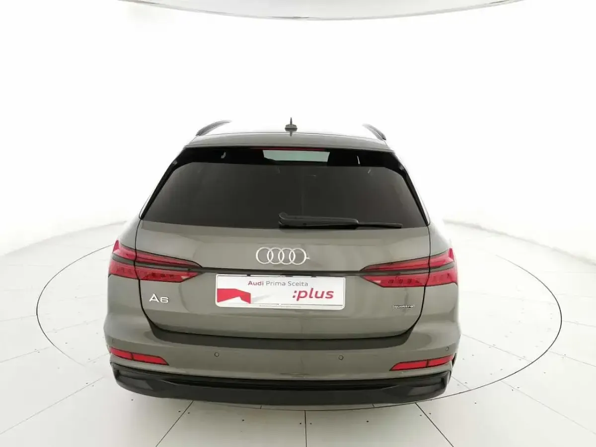 Usata Audi A6 S-Line 2025 Grigio Station wagon