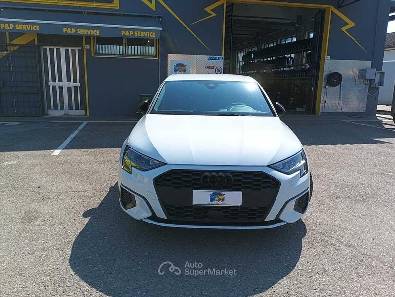 Usata Audi A3 Ambiente 116 CV (85 kW) 2021 Bianco Berlina