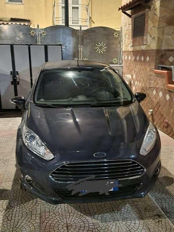 Usata Ford Fiesta Titanium 92 CV (67 kW) 2013 Berlina