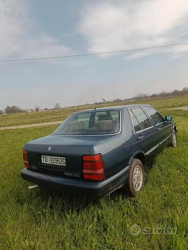 Usata Lancia Thema 1987 Grigio Berlina