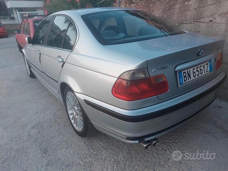 Usata BMW 330 184 CV (135 kW) 2000 Grigio Berlina