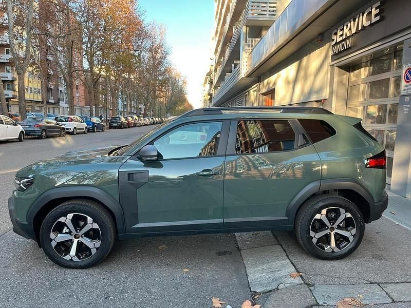 Nuova Dacia Duster Journey 100 CV (73 kW) 2025 Verde Station wagon