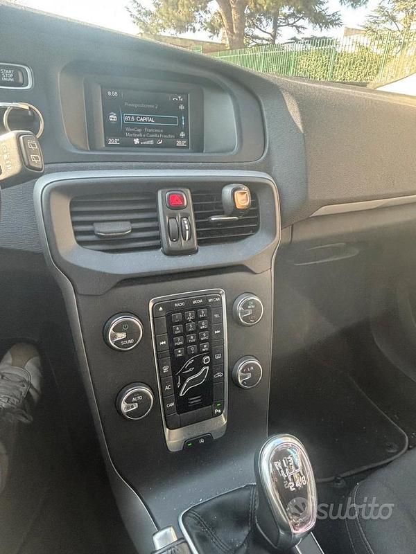 Usata Volvo V50 2013 Bianco Station wagon