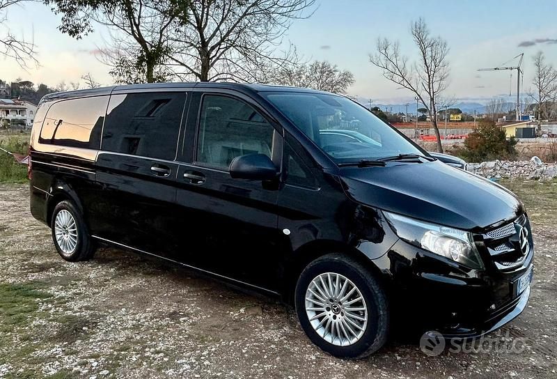 Usata Mercedes Vito 190 CV (139 kW) 2019 Nero Furgone