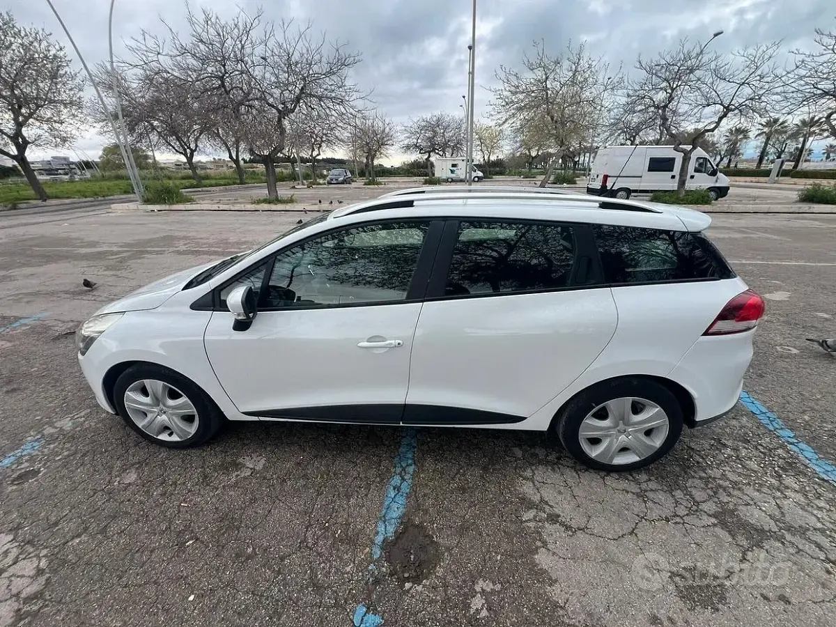 Usata Renault Clio 75 CV (55 kW) 2014 Bianco Station wagon