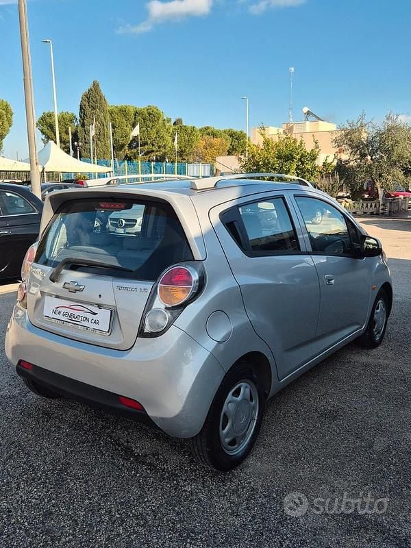 Usata Chevrolet Spark LS 68 CV (50 kW) 2011 Grigio Utilitaria