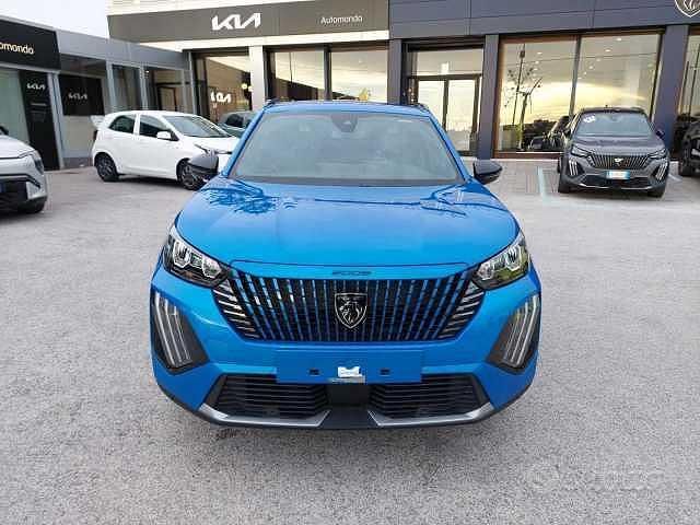 Nuova Peugeot 2008 Allure 100 CV (73 kW) 2025 SUV