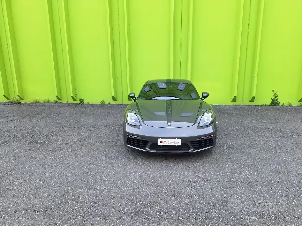 Usata Porsche 718 Cayman Sport 300 CV (220 kW) 2018 Grigio Coupé