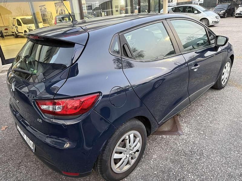 Usata Renault Clio IV 75 CV (55 kW) 2015 Other Berlina