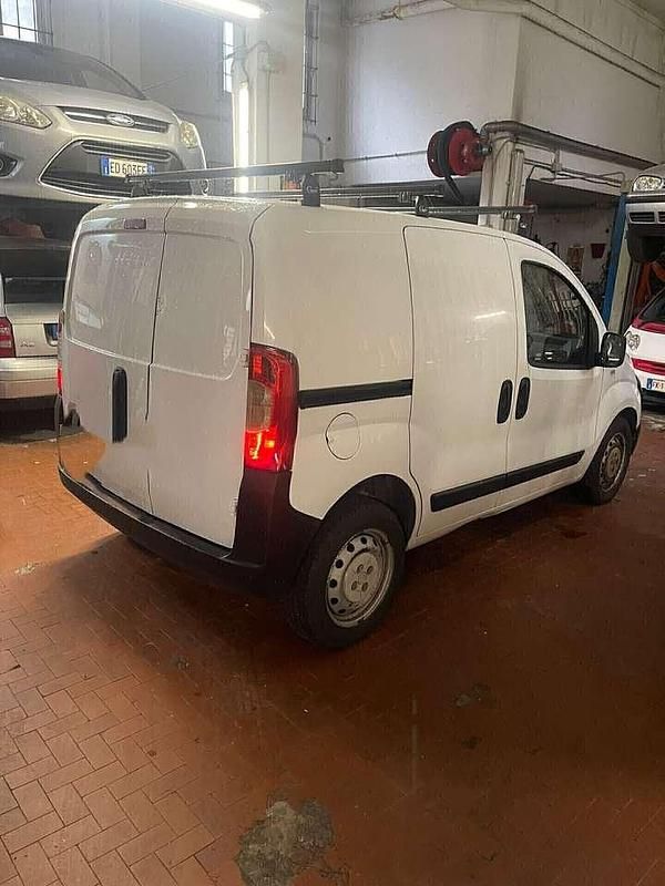 Usata Citroën Nemo 75 CV (55 kW) 2011 Bianco Monovolume