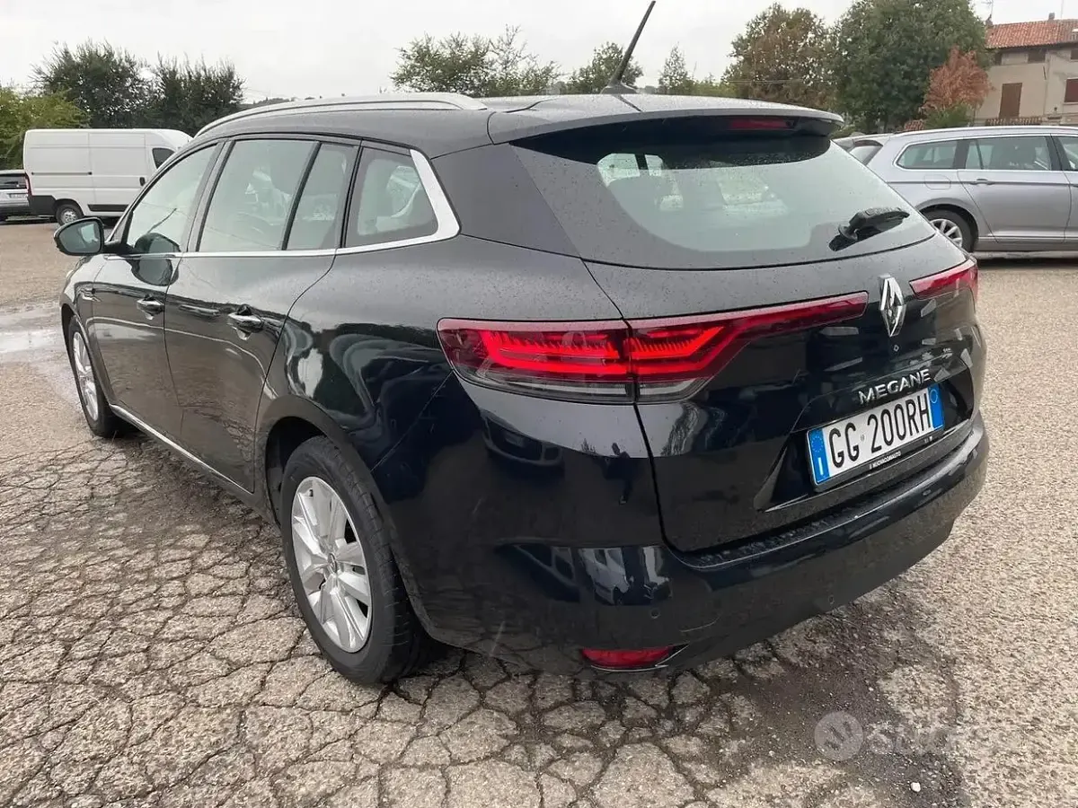 Usata Renault Mégane GrandTour 116 CV (85 kW) 2021 Nero Station wagon