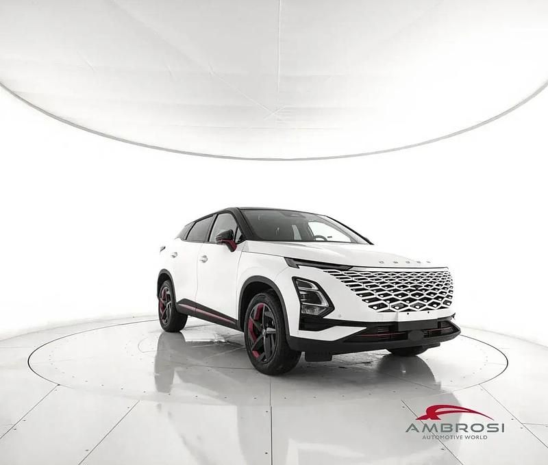 Usata Omoda 5 185 CV (136 kW) 2024 Bianco SUV