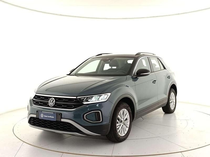 Usata VW T-Roc Life 116 CV (85 kW) 2023 Blu/azzurro SUV
