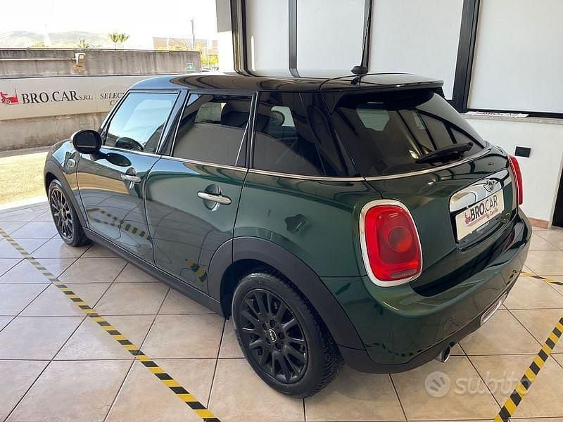 Usata Mini ONE 102 CV (75 kW) 2016 Verde Utilitaria