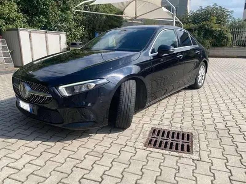 Usata Mercedes A180 Premium 116 CV (85 kW) 2019 Berlina