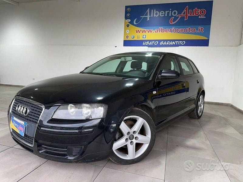 Nero Usata 2008 Audi A3 Ambition Tre volumi | 3900 € (Buon prezzo) - Immagine 1/4