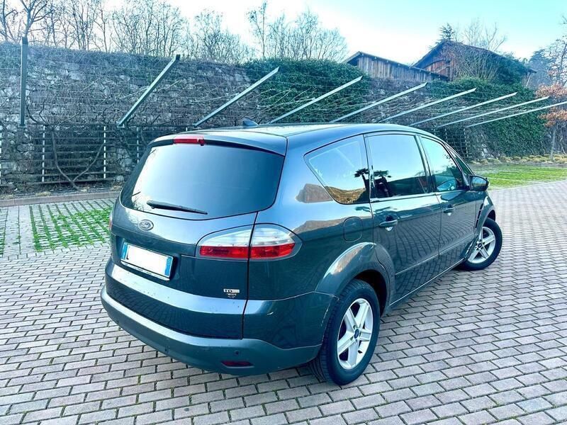 Usata Ford S-MAX S 140 CV (102 kW) 2007 Blu Monovolume