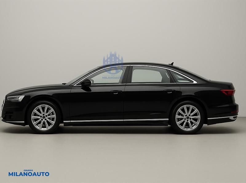 Usata Audi A8 Ambiente 286 CV (210 kW) 2024 Nero Berlina