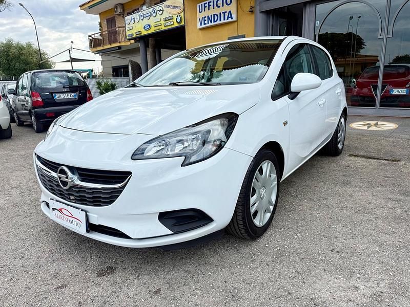 Usata Opel Corsa Cosmo 90 CV (66 kW) 2016 Bianco Utilitaria