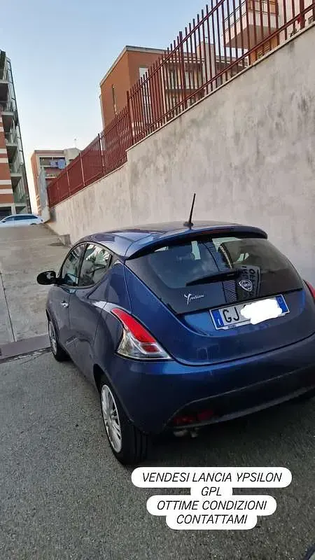Usata Lancia Ypsilon Silver 69 CV (50 kW) 2022 Utilitaria