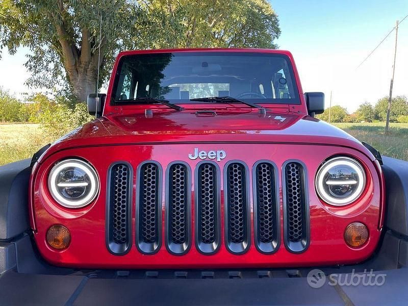 Usata Jeep Wrangler Sport 177 CV (130 kW) 2008 Rosso SUV