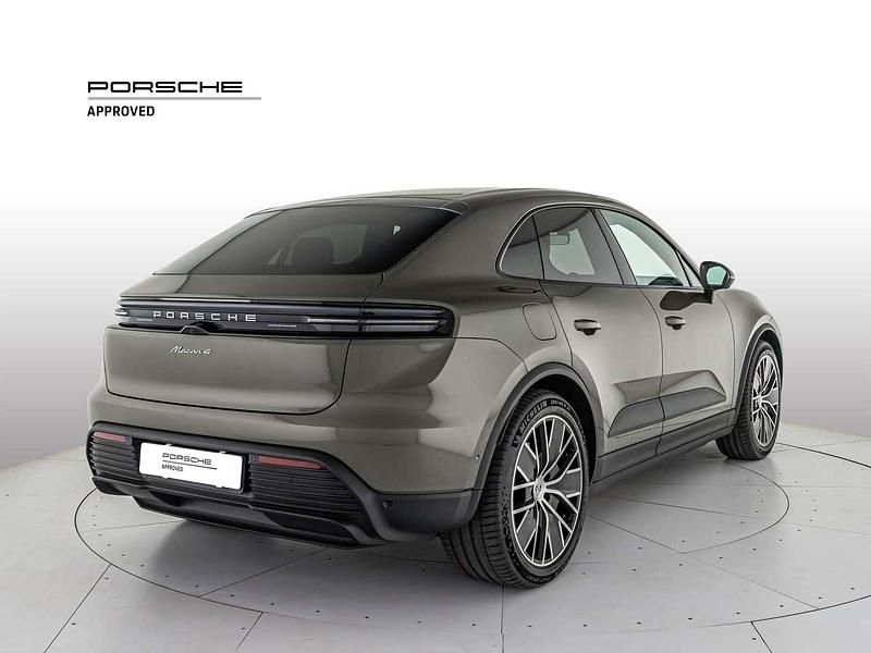 Usata Porsche Macan 300 kW (408 CV) 2024 Verde SUV