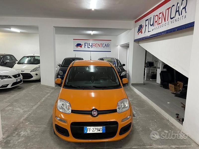 Usata Fiat Panda Easy 95 CV (69 kW) 2016 Arancione Utilitaria