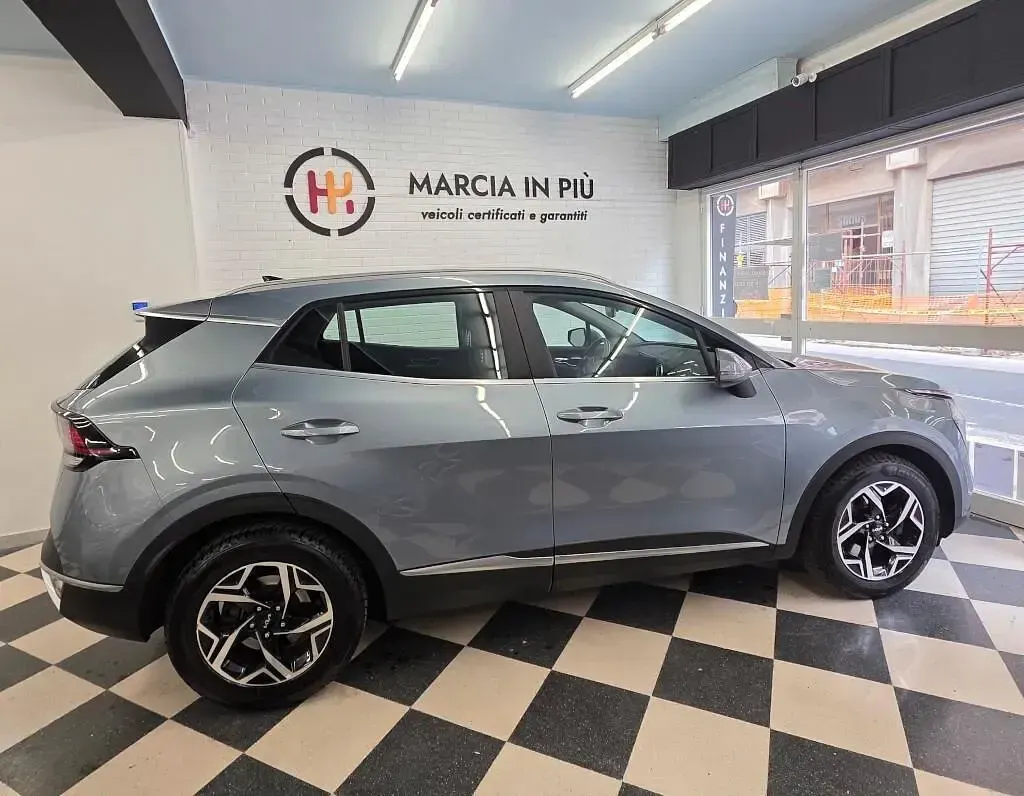 Usata Kia Sportage 136 CV (100 kW) 2023 Grigio SUV