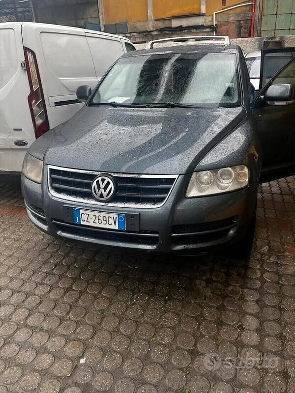 Grigio Usata 2006 VW Touareg R SUV | 3500 € (Super prezzo) - Immagine 1/4