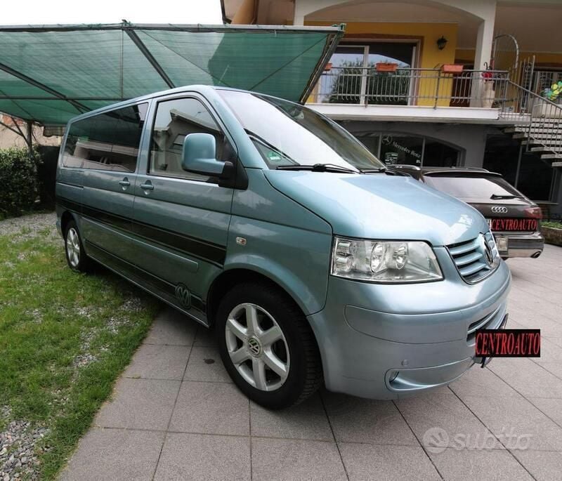 Grigio Usata 2008 VW T5 Furgone | 13.499 € (Ottimo prezzo) - Immagine 1/4