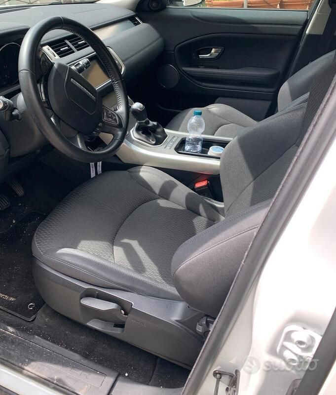 Usata Land Rover Range Rover evoque HSE Dynamic 150 CV (110 kW) 2017 Bianco SUV