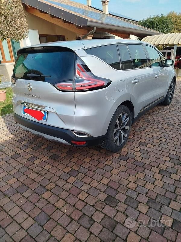 Usata Renault Espace Initiale Paris 160 CV (117 kW) 2016 Grigio Monovolume