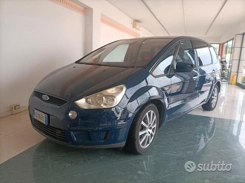 Blu Usata 2010 Ford S-MAX Titanium Monovolume | 3990 € (Ottimo prezzo) - Immagine 1/4