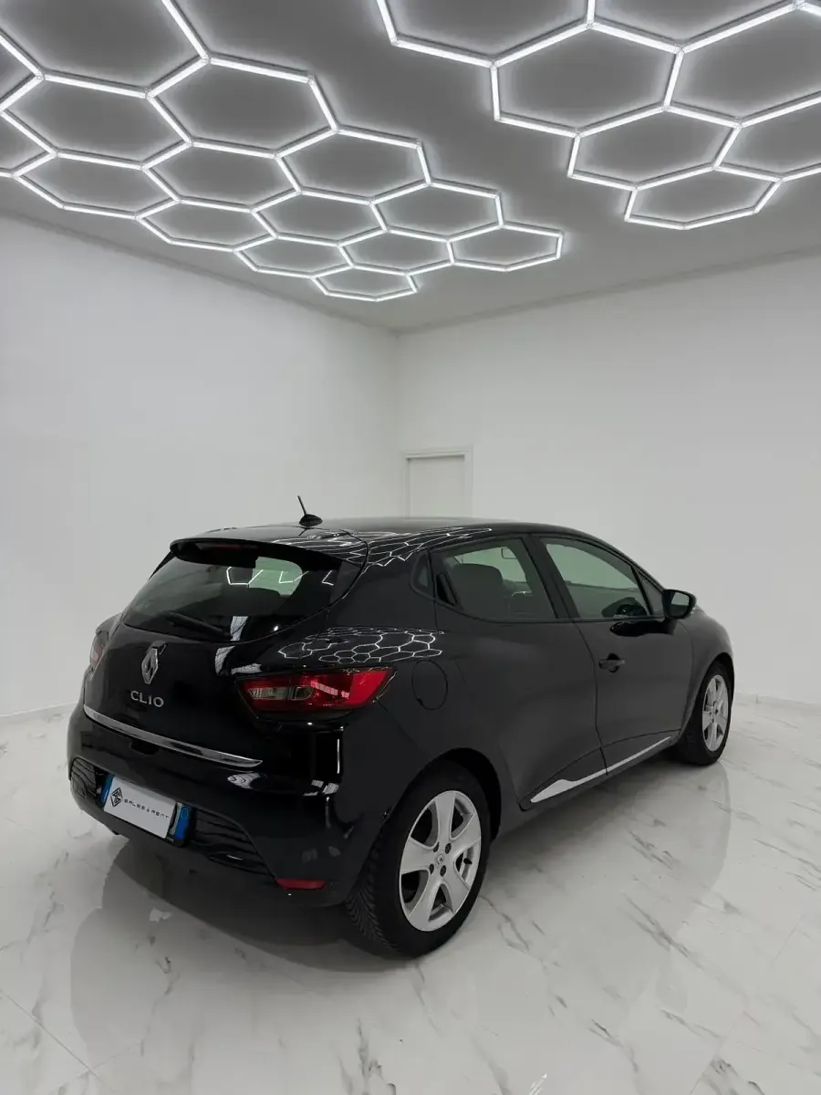 Usata Renault Clio IV 73 CV (53 kW) 2013 Nero Berlina