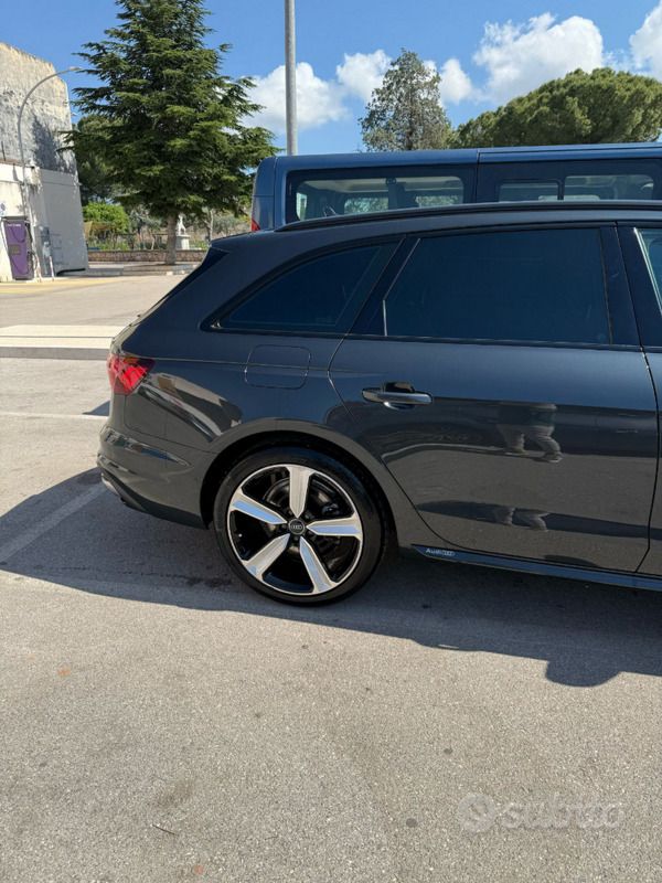 Usata Audi A4 S-Line 190 CV (139 kW) 2021 Berlina