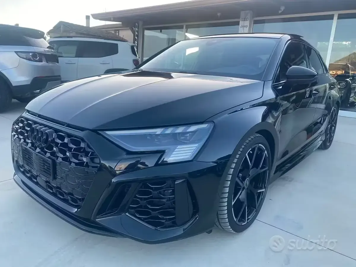 Usata Audi RS3 400 CV (294 kW) 2024 Nero Berlina
