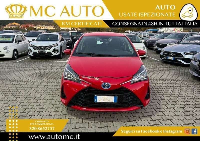 Usata Toyota Yaris 73 CV (53 kW) 2018 Rosso Berlina