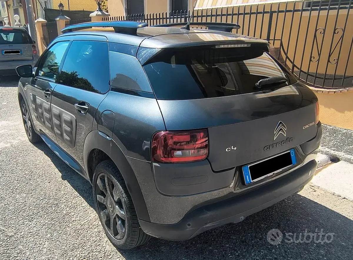 Usata Citroën C4 Cactus 92 CV (67 kW) 2014 Verde Utilitaria