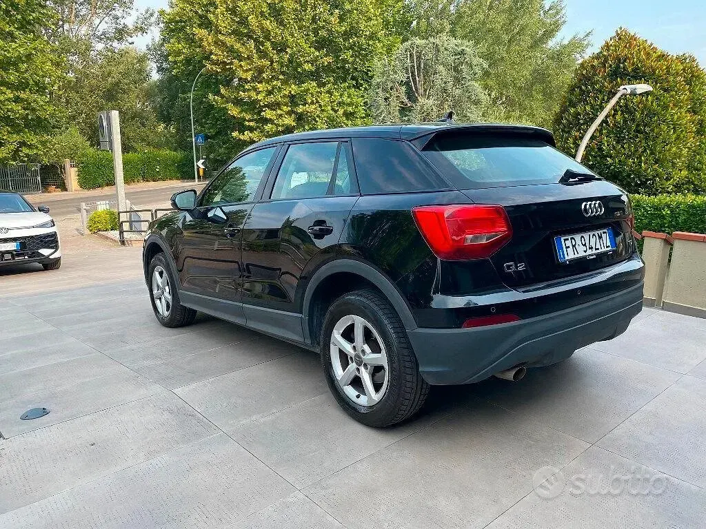 Usata Audi Q2 Business 116 CV (85 kW) 2018 Nero SUV