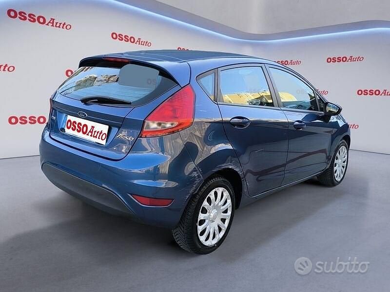 Usata Ford Fiesta 68 CV (50 kW) 2009 Blu Utilitaria