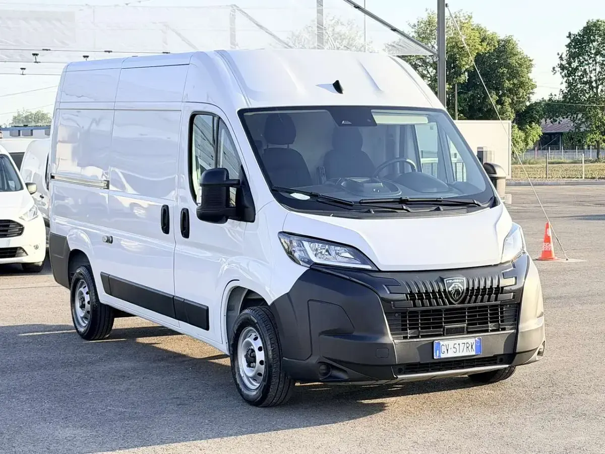 Usata Peugeot Boxer 140 CV (102 kW) 2024 Other Furgone