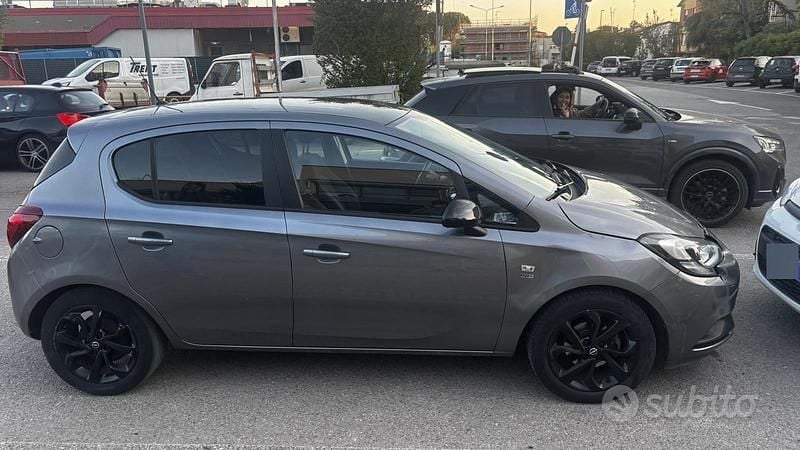 Usata Opel Corsa 90 CV (66 kW) 2019 Grigio Utilitaria