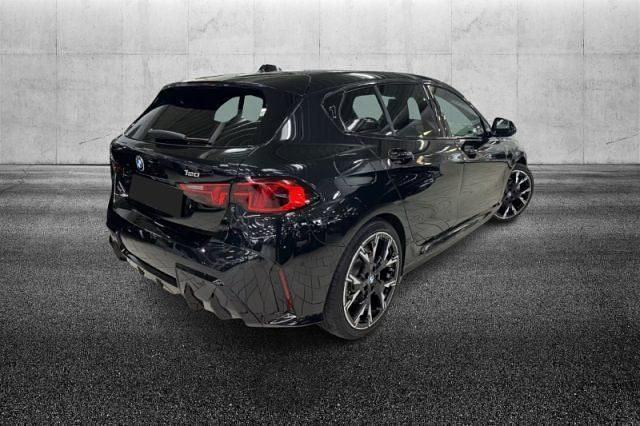 Usata BMW 120 M Sport 156 CV (114 kW) 2025 Nero Utilitaria