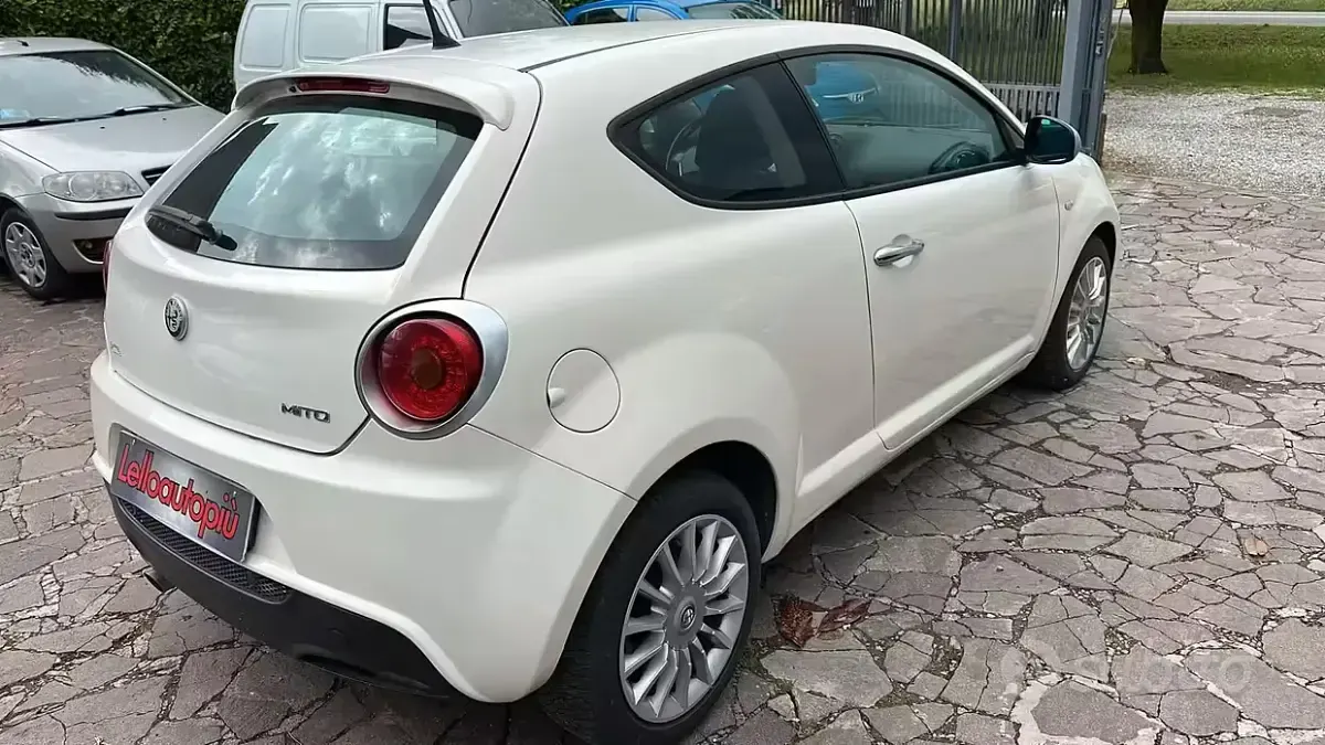 Usata Alfa Romeo MiTo 90 CV (66 kW) 2018 Bianco Utilitaria