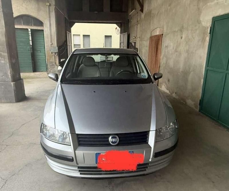 Usata Fiat Stilo Feel 99 CV (72 kW) 2005 Berlina