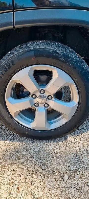 Usata Jeep Compass 120 CV (88 kW) 2018 Nero SUV