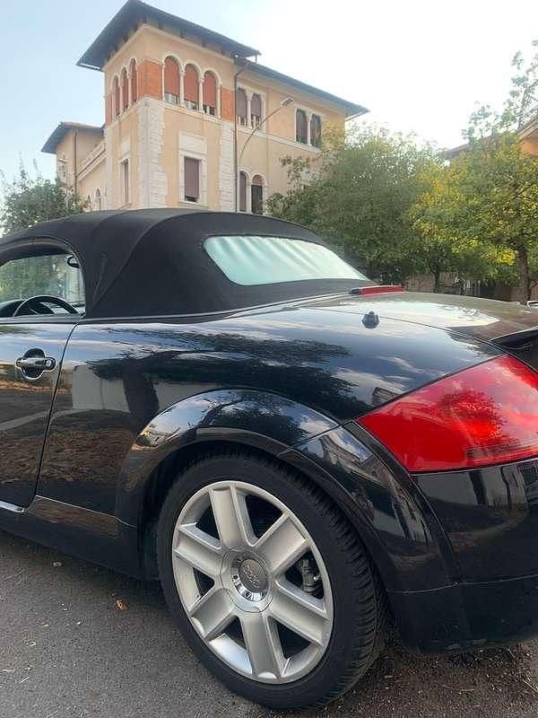 Usata Audi TT Roadster 179 CV (131 kW) 2003 Cabrio